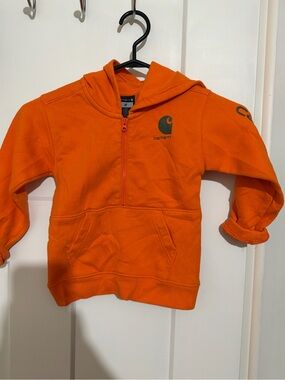 Carhartt sweater